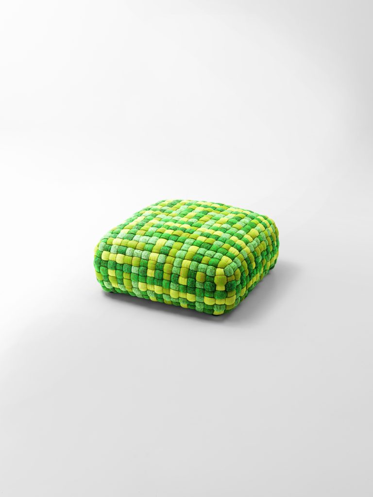 Tobit Pouf