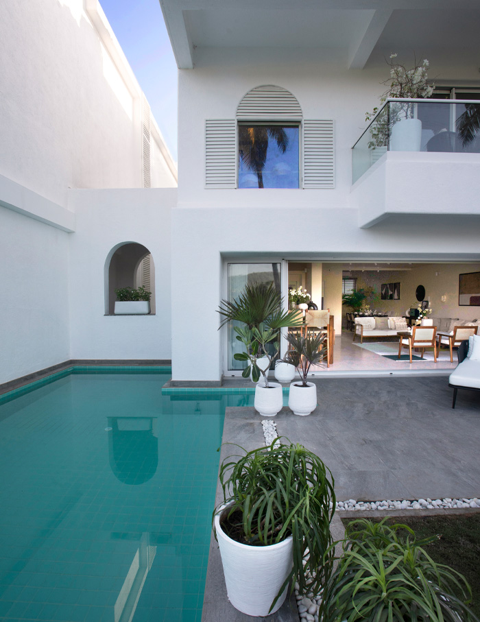 luxury goa villa by Mustafa Eisa Associates