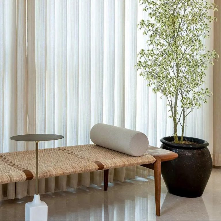 TANGALI BENCH